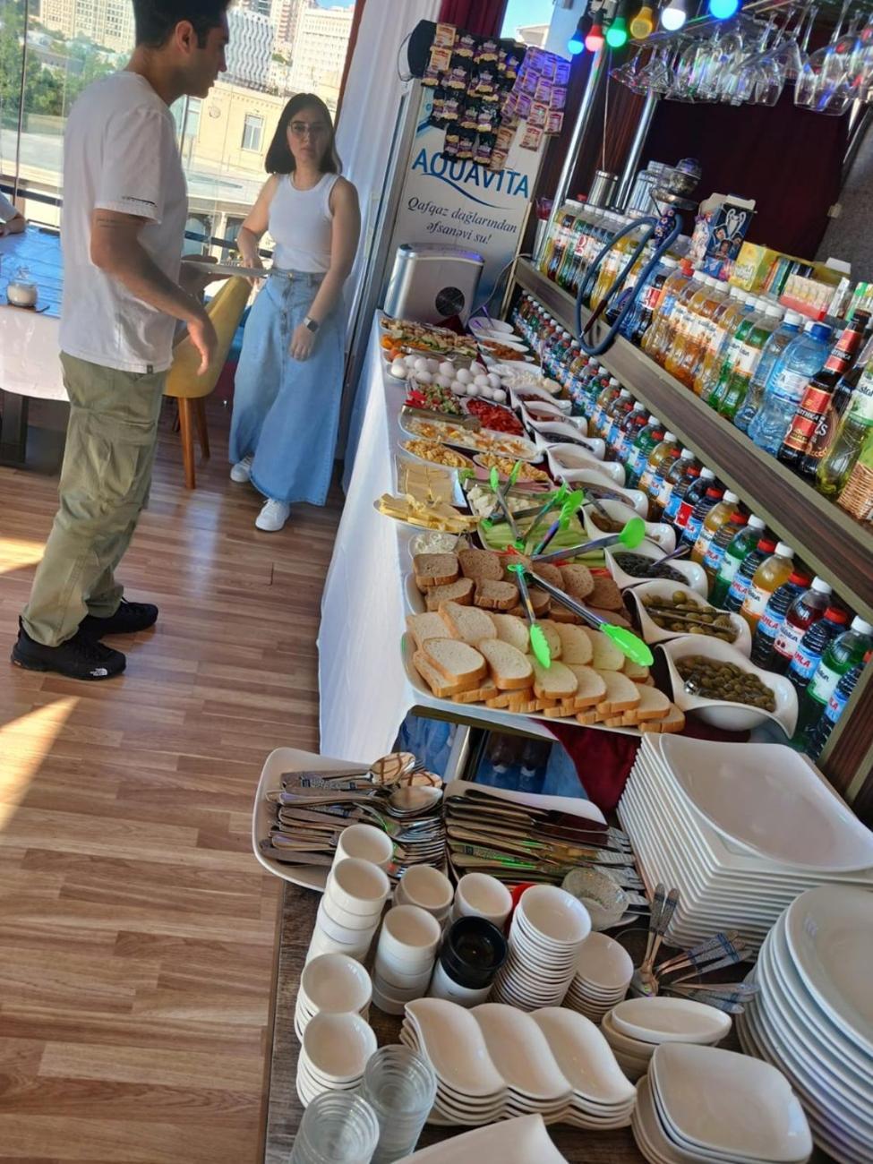 Avi Hotel Baku Zewnętrze zdjęcie
