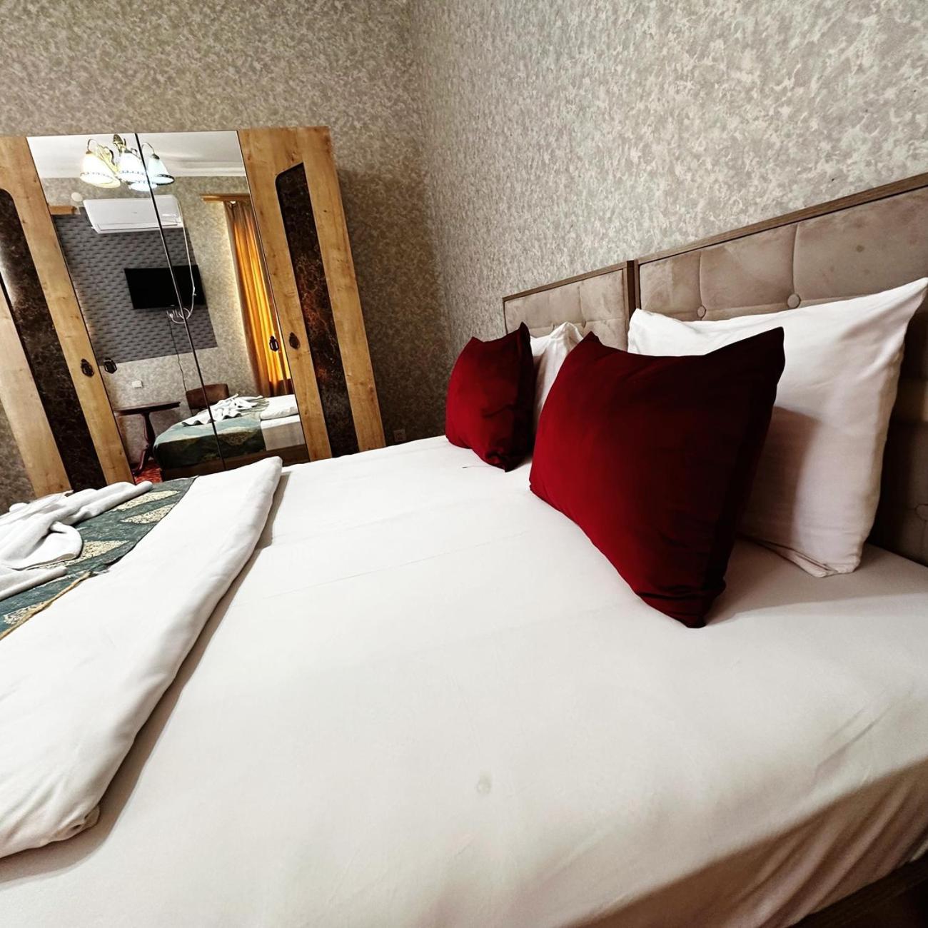 Avi Hotel Baku Zewnętrze zdjęcie
