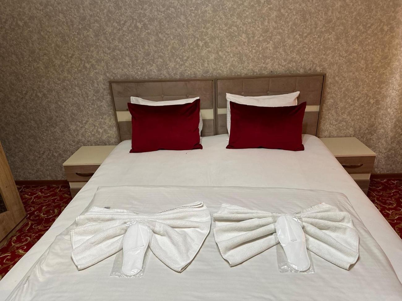 Avi Hotel Baku Zewnętrze zdjęcie