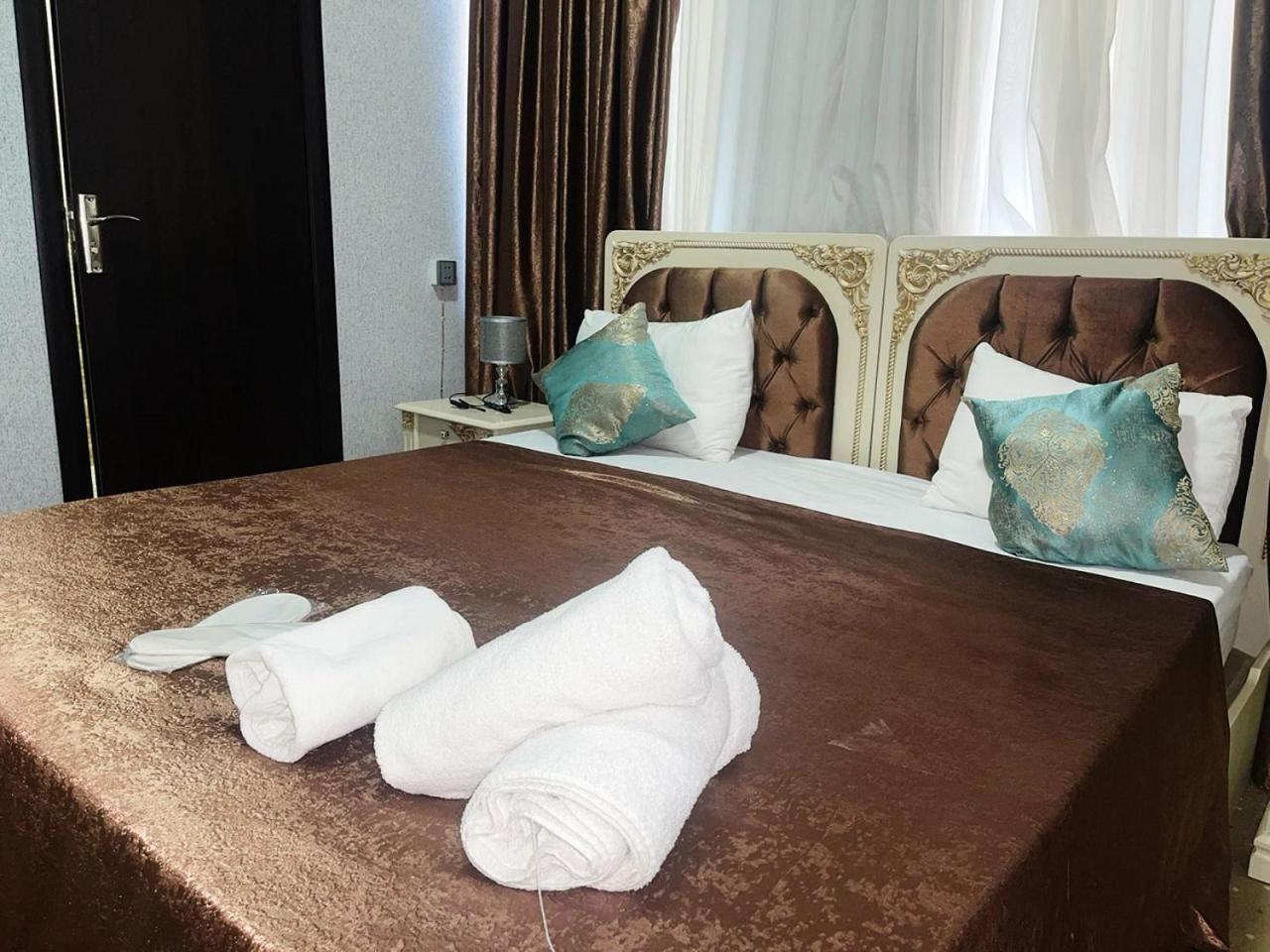 Avi Hotel Baku Zewnętrze zdjęcie